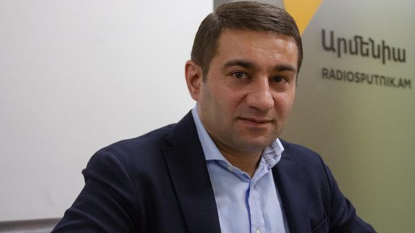 «Հայաստանը ես եմ» նախաձեռնության ղեկավար, տնտեսագետ Նաիրի Սարգսյանը Sputnik Արմենիայում - Sputnik Արմենիա