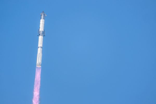 SpaceX ընկերության Starship հրթիռը փորձնական թռիչք է իրականացնում Starbase բազայից - Sputnik Արմենիա