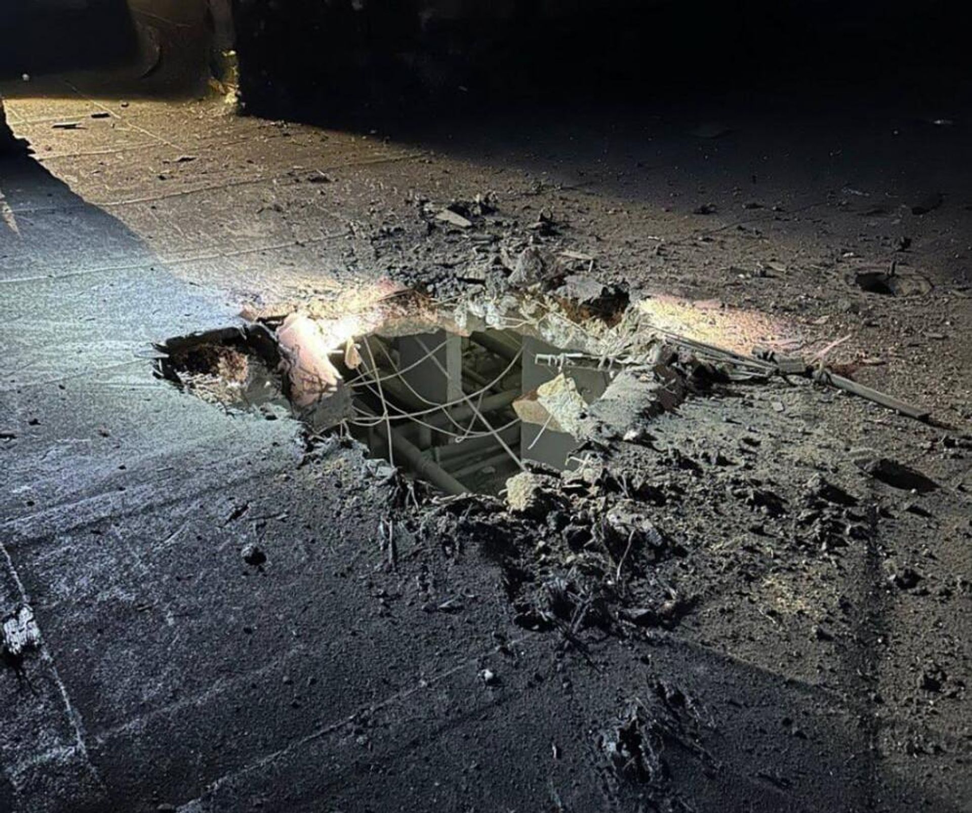 Жилой дом в Видное, в Ленинском городском округе, после массовой атаки БПЛА на Москву (11 марта 2025). Московская область - Sputnik Армения, 1920, 11.03.2025