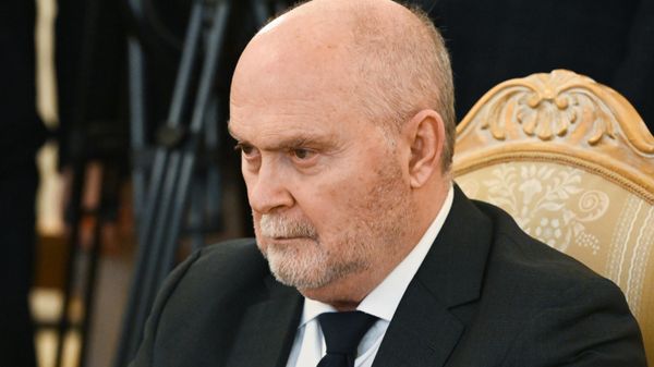 Генеральный секретарь ОБСЕ Феридун Синирлиоглу во время встречи с министром иностранных дел РФ Сергеем Лавровым (11 марта 2025). Москва - Sputnik Армения