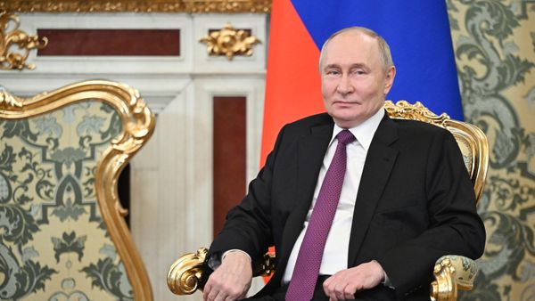 Президент РФ Владимир Путин - Sputnik Армения