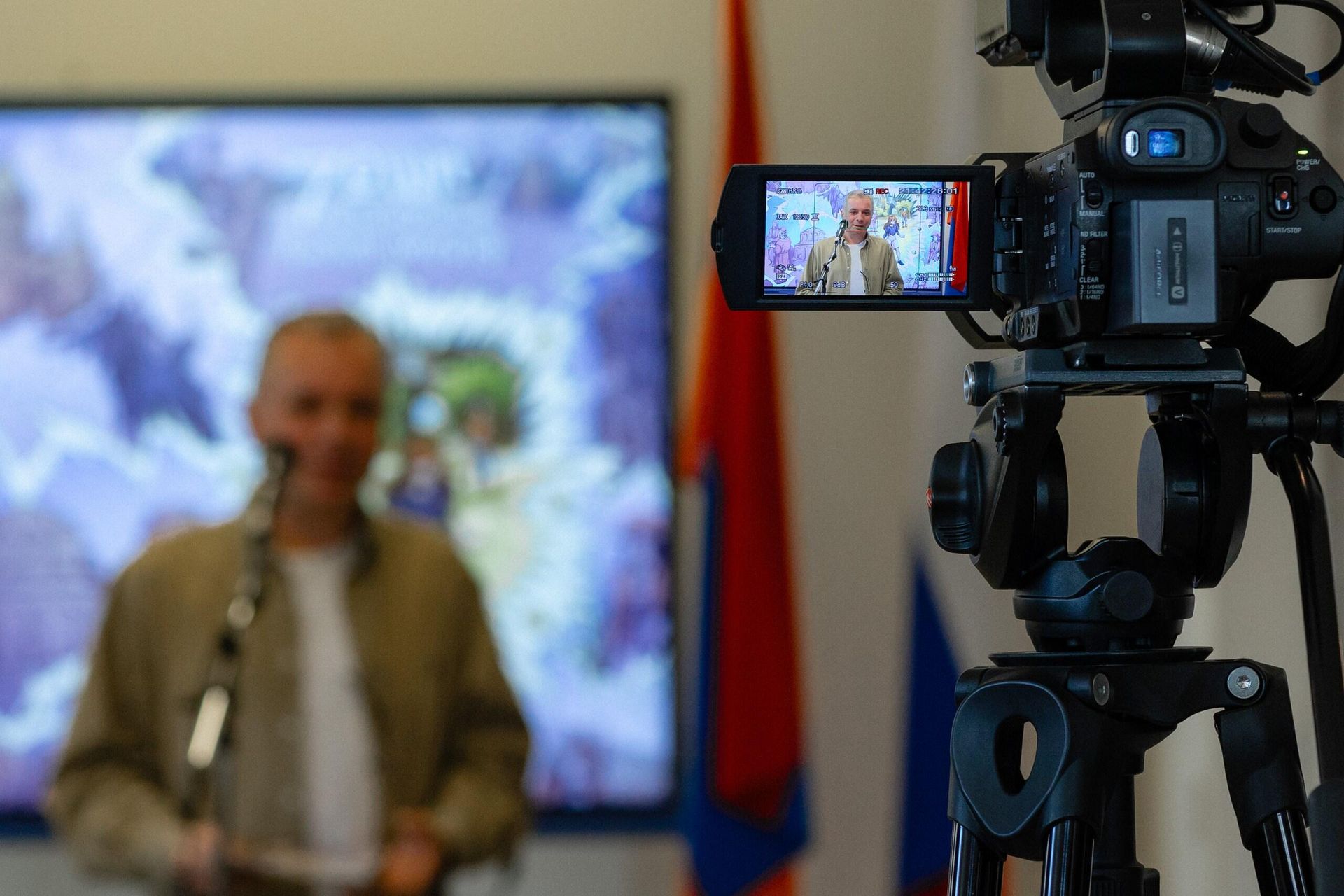 Директор Sputnik Armenia Дмитрий Писаренко на презентации авторского комикса 7 камней (13 марта 2025). Еревaн - Sputnik Արմենիա, 1920, 13.03.2025