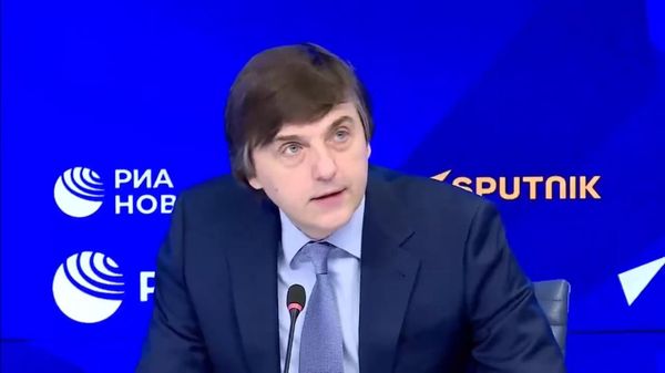 Создание Евразийской ассоциации поддержки русского языка анонсировали в Минпросвещения РФ - Sputnik Արմենիա