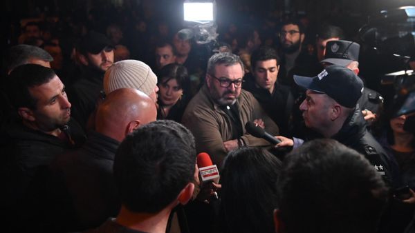Քաղաքացիները փակել էին Երևանի Մամիկոնյանց փողոցը. ակցիան շարունակվում է - Sputnik Արմենիա