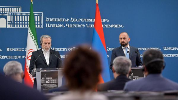 Արաղչին  և Միրզոյանը - Sputnik Արմենիա