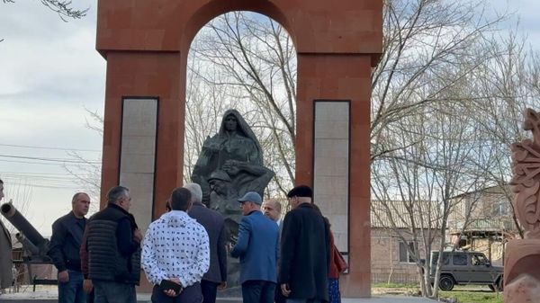 В Армении восстановят 900 памятников ВОВ - Sputnik Армения
