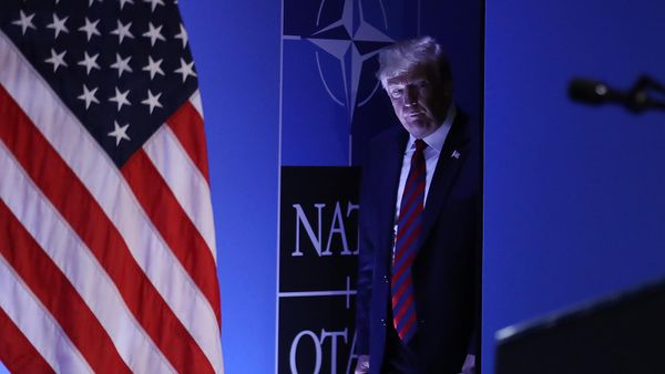 Президент США Дональд Трамп на пресс-конференции во второй день саммита НАТО (12 июля 2018). Брюссель - Sputnik Армения