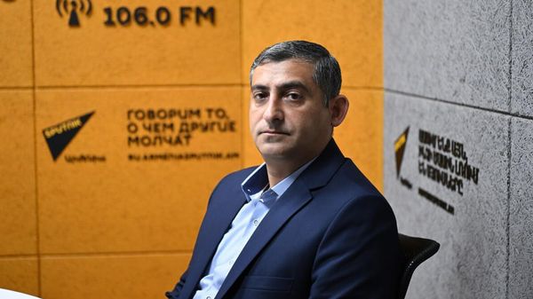 Նվեր Դավթյան - Sputnik Արմենիա