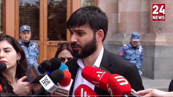 Բողոքի ակցիա կառավարության մոտ - Sputnik Արմենիա