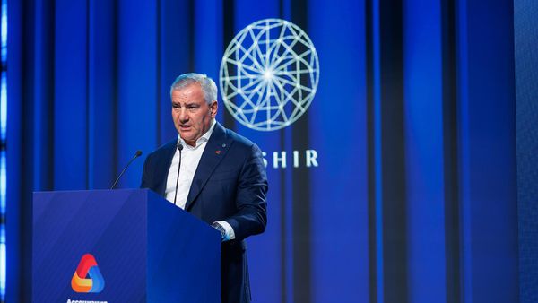 Самвел Карапетян на очередной встреча в рамках делового форума, организованного Ассоциацией Армянских Предпринимателей (12 апреля 2025) Москвa - Sputnik Армения