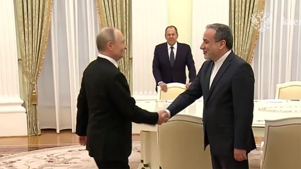 Президент России принял в Кремле главу МИД Ирана Аббаса Аракчи - Sputnik Армения