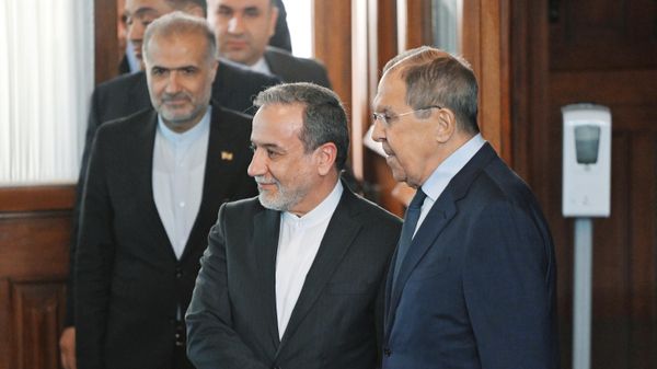 Սրեգեյ Լավրովի և Աբբաս Արաղչիի հանդիպումը - Sputnik Արմենիա