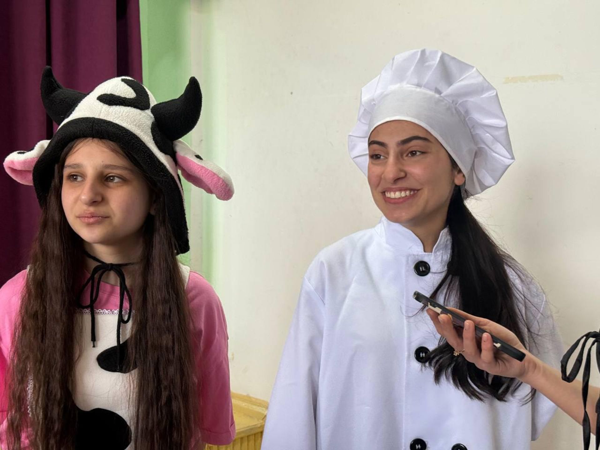Первый Национальный конкурс школьных спектаклей на русском языке имени Левона Калантара (18 апреля 2025). Вайоц Дзор - Sputnik Արմենիա, 1920, 18.04.2025