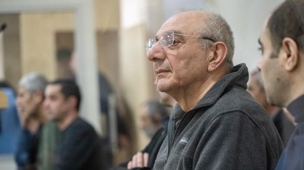 Судебное заседание над армянским военно-политическим руководством Нагорного Карабаха (25 апреля 2025). Баку - Sputnik Армения