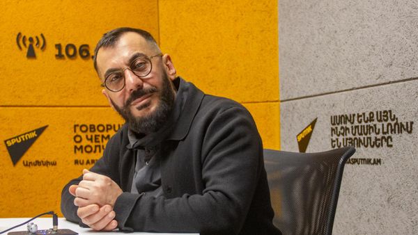 Дизайнер, художник, ювелир Арман Нур в гостях радио Sputnik - Sputnik Армения