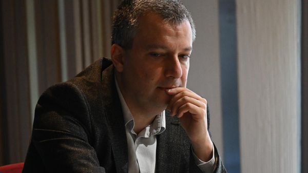 Политолог, научный сотрудник APRI Armenia Бениамин Погосян во время международного круглого стола Диалог России и США и возможные последствия для евразийской безопасности и Южного Кавказа (3 мая 2025). Еревaн - Sputnik Армения