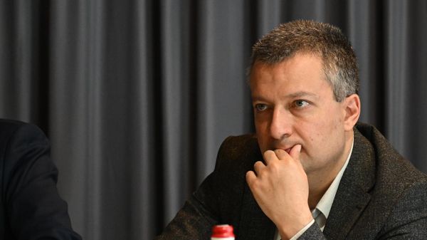 Политолог, научный сотрудник APRI Armenia Бениамин Погосян во время международного круглого стола Диалог России и США и возможные последствия для евразийской безопасности и Южного Кавказа (3 мая 2025). Еревaн - Sputnik Армения