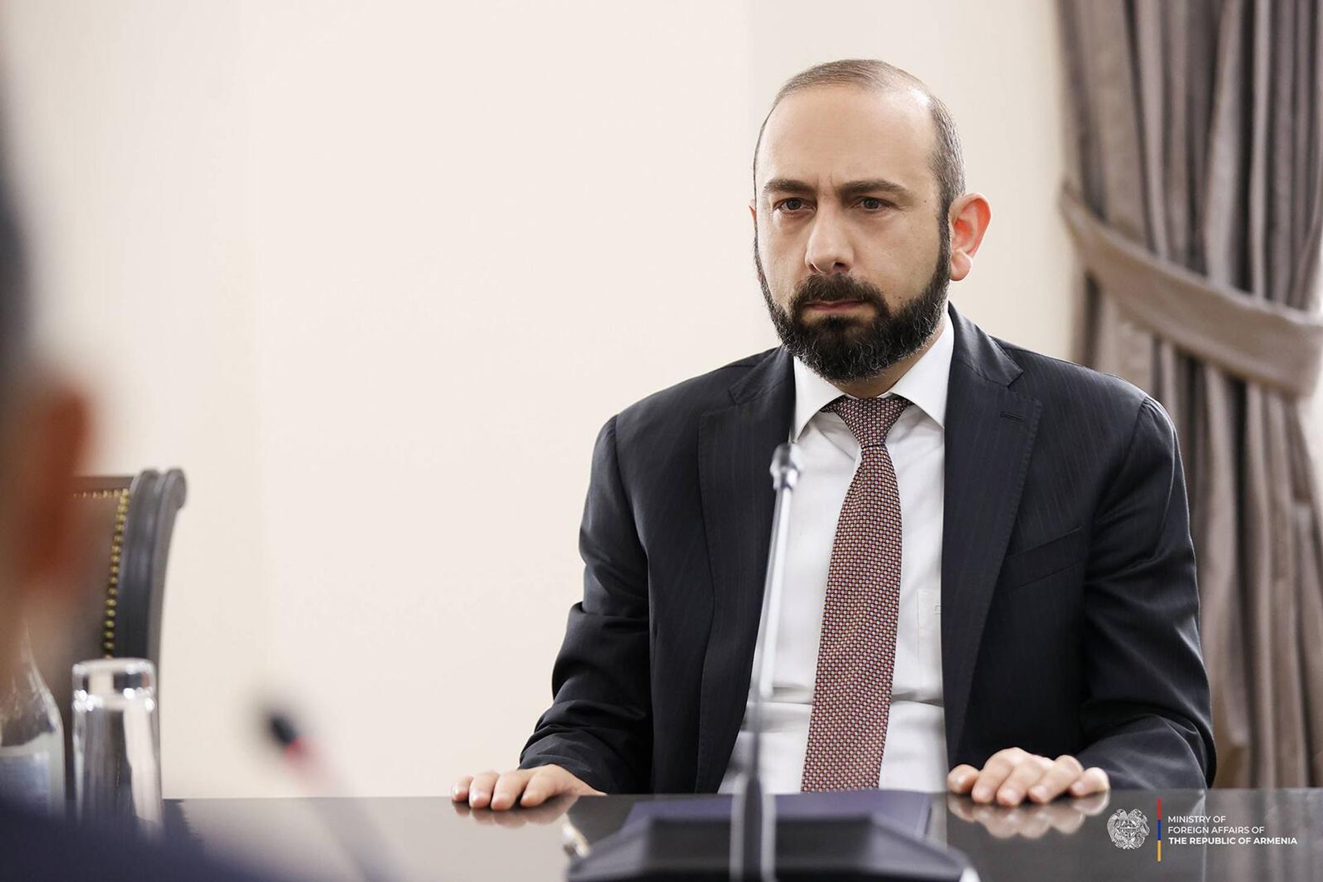Министр иностранных дел Армении Арарат Мирзоян принял нового посла Китайской Народной Республики Ли Синвэя (12 мая 2025). Еревaн - Sputnik Արմենիա, 1920, 12.05.2025