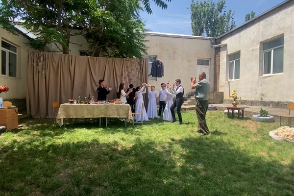 «Հարսնացուն հյուսիսից» ներկայացումը՝ Արտիմետում - Sputnik Արմենիա