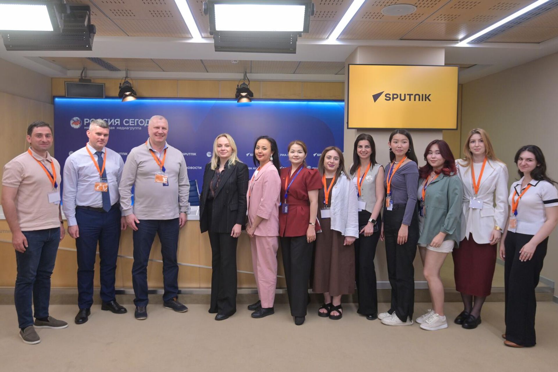 Очередной модуль проекта SputnikPro на Зубовском с участием 12 журналистов - Sputnik Армения, 1920, 30.05.2025