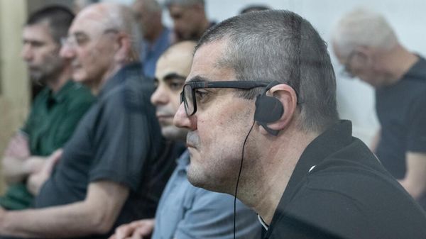 Судебное заседание над армянским военно-политическим руководством Нагорного Карабаха (2 июня 2025). Баку - Sputnik Արմենիա