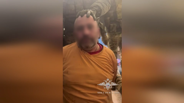 Полицейские в Челябинской области ликвидировали нарколабораторию, которая в месяц производила около 500 кг синтетики - Sputnik Армения