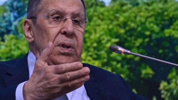 Министр иностранных дел РФ Сергей Лавров на Форуме будущего 2050 в Москве. - Sputnik Армения