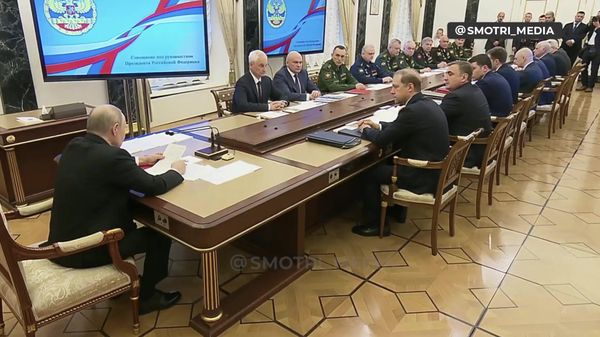 РФ создает войска беспилотных систем как отдельный род войск — Путин - Sputnik Армения