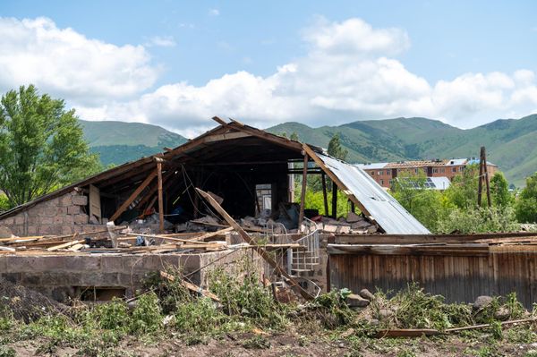 Ուժեղ քամու հետևանքներն Ապարանում Ուժեղ քամու հետևանքներն Ապարանում - Sputnik Արմենիա