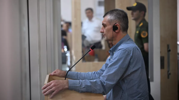 Судебное заседание над армянским военно-политическим руководством Нагорного Карабаха (19 июня 2025). Баку - Sputnik Армения