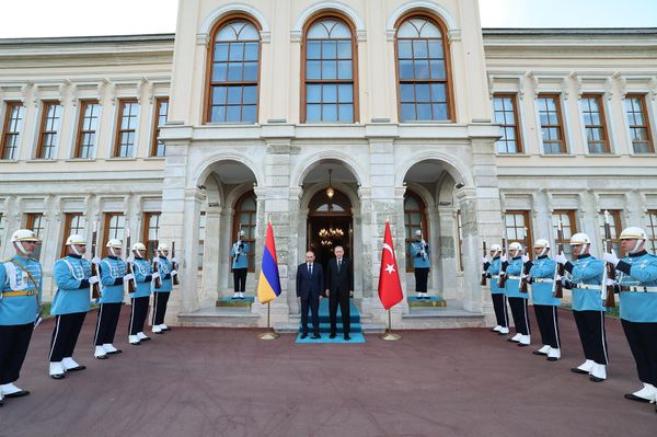 Премьер-министр Никол Пашинян встретился с президентом Турции Реджепом Тайипом Эрдоганом (20 июня 2025). Стамбул - Sputnik Армения