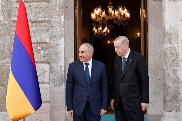 Премьер-министр Никол Пашинян встретился с президентом Турции Реджепом Тайипом Эрдоганом (20 июня 2025). Стамбул - Sputnik Армения