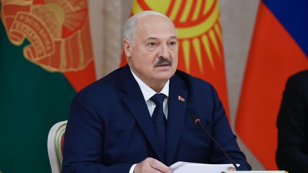 Президент Беларуси Александр Лукашенко принимает участие в заседании Высшего Евразийского экономического совета (27 июня 2025). Минск - Sputnik Армения