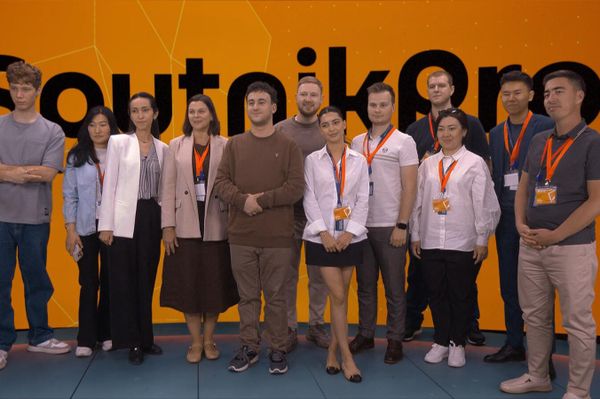 Участники проекта SputnikPro на Зубовском пообщались с ведущими специалистами Sputnik и РИА Новости. Участники проекта SputnikPro на Зубовском пообщались с ведущими специалистами Sputnik и РИА Новости. - Sputnik Армения
