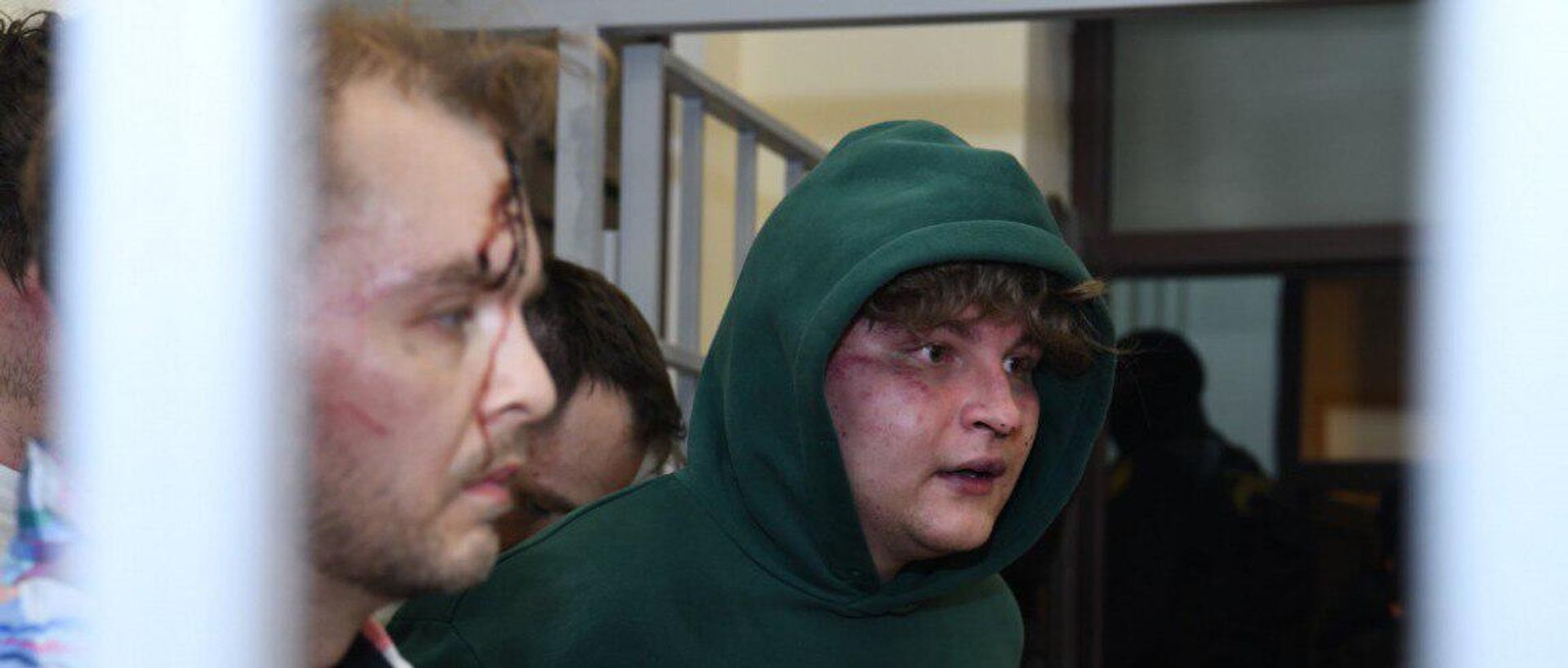 Задержанные в Азербайджане россияне в зале суда (1 июля 2025). Баку - Sputnik Արմենիա, 1920, 01.07.2025
