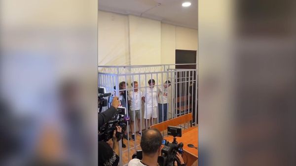Բաքվում ձերբակալված ՌԴ 8 քաղաքացիներից 7-ը կալանավորվել են - Sputnik Արմենիա