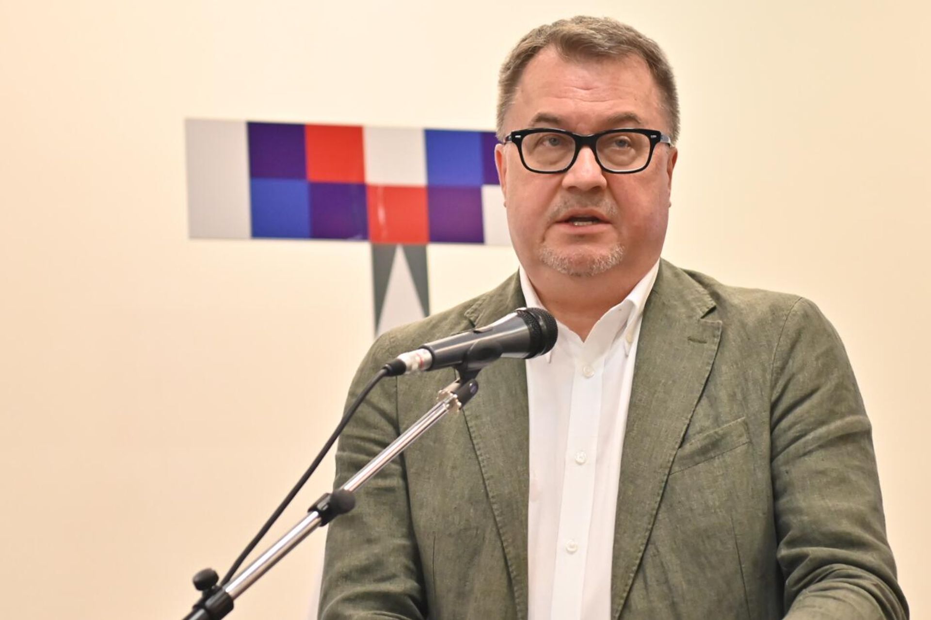 Вадим Фефилов на церемонии вручения награды Всероссийской общественно-государственной инициативы Горячее сердце (10 июля 2025). Еревaн - Sputnik Արմենիա, 1920, 10.07.2025