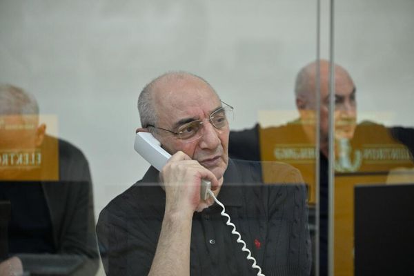Արցախի նախկին նախագահ Բակո Սահակյանը Բաքվի դատարանում - Sputnik Արմենիա