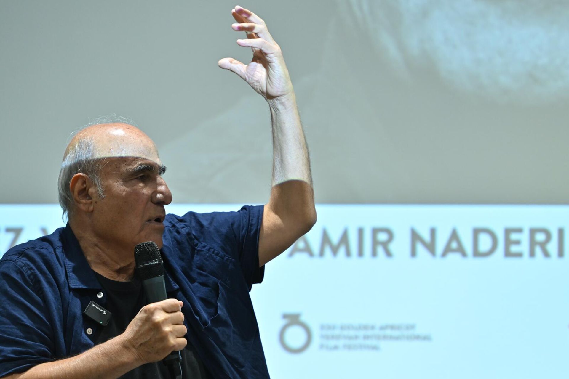 Иранский режиссер Амир Надери во время интервью (15.07.2025). Еревaн - Sputnik Армения, 1920, 15.07.2025