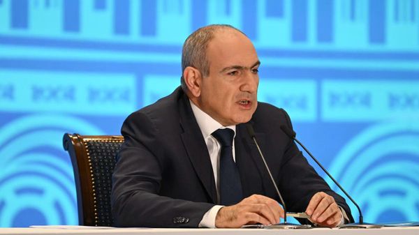 Премьер-министр Никол Пашинян дает пресс-конференцию (16 июля 2025). Еревaн - Sputnik Армения