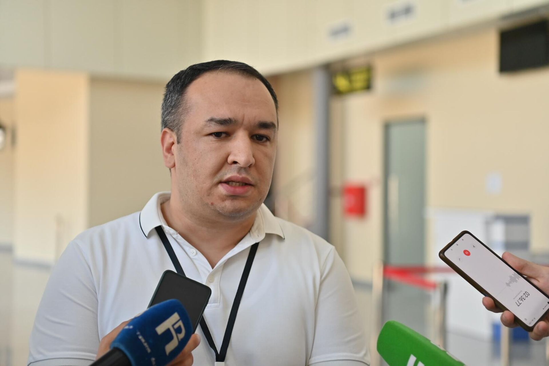 Директор ООО Аэропорт Сюник Карен Варданян отвечает на вопросы журналистов (19 июля 2025). Капан - Sputnik Армения, 1920, 19.07.2025