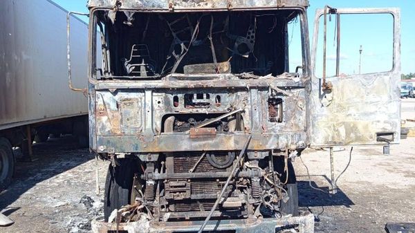 Последствия ударов ВСУ FPV-дронами по торговому сельхозрынку  в Великих Копанях - Sputnik Армения