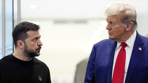 Президенты США и Украины Дональд Трамп и Владимир Зеленский  - Sputnik Армения