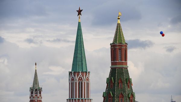 Спасская, Никольская и Угловая Арсенальная башни Московского Кремля - Sputnik Армения