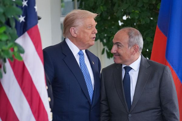 Президент США Дональд Трамп встречает премьер-министра Армении Никола Пашиняна в Белом доме - Sputnik Армения