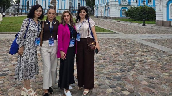 Учителя из Армении примут участие в программе повышения квалификации в Санкт-Петербурге - Sputnik Армения
