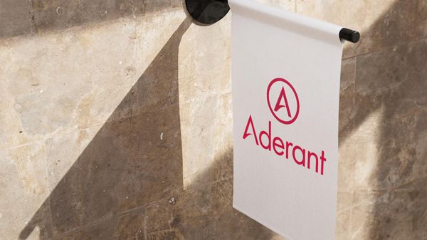 Флаг с логотипом Aderant - Sputnik Армения