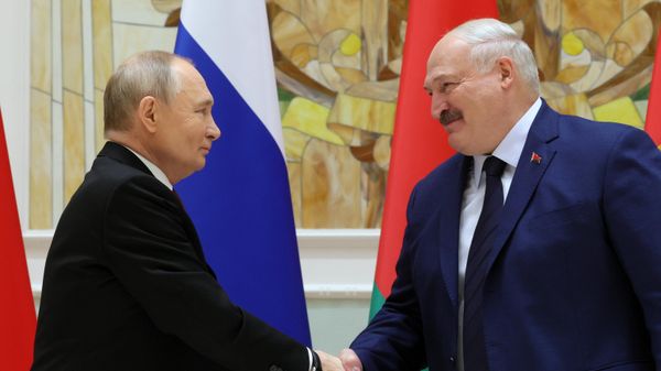 Президент РФ Владимир Путин и президент Белоруссии Александр Лукашенко - Sputnik Армения
