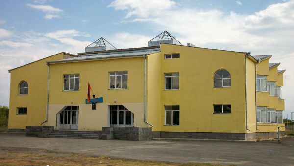 Նորավան գյուղի միջնակարգ դպրոցը - Sputnik Արմենիա