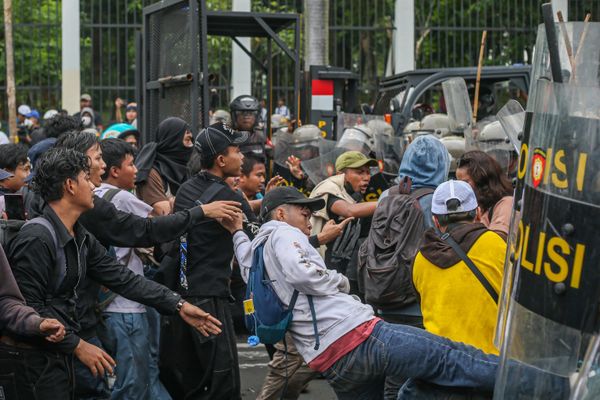 Ցուցարարների և ոստիկանության բախումը Ինդոնեզիայի մայրաքաղաք Ջակարտայում - Sputnik Արմենիա
